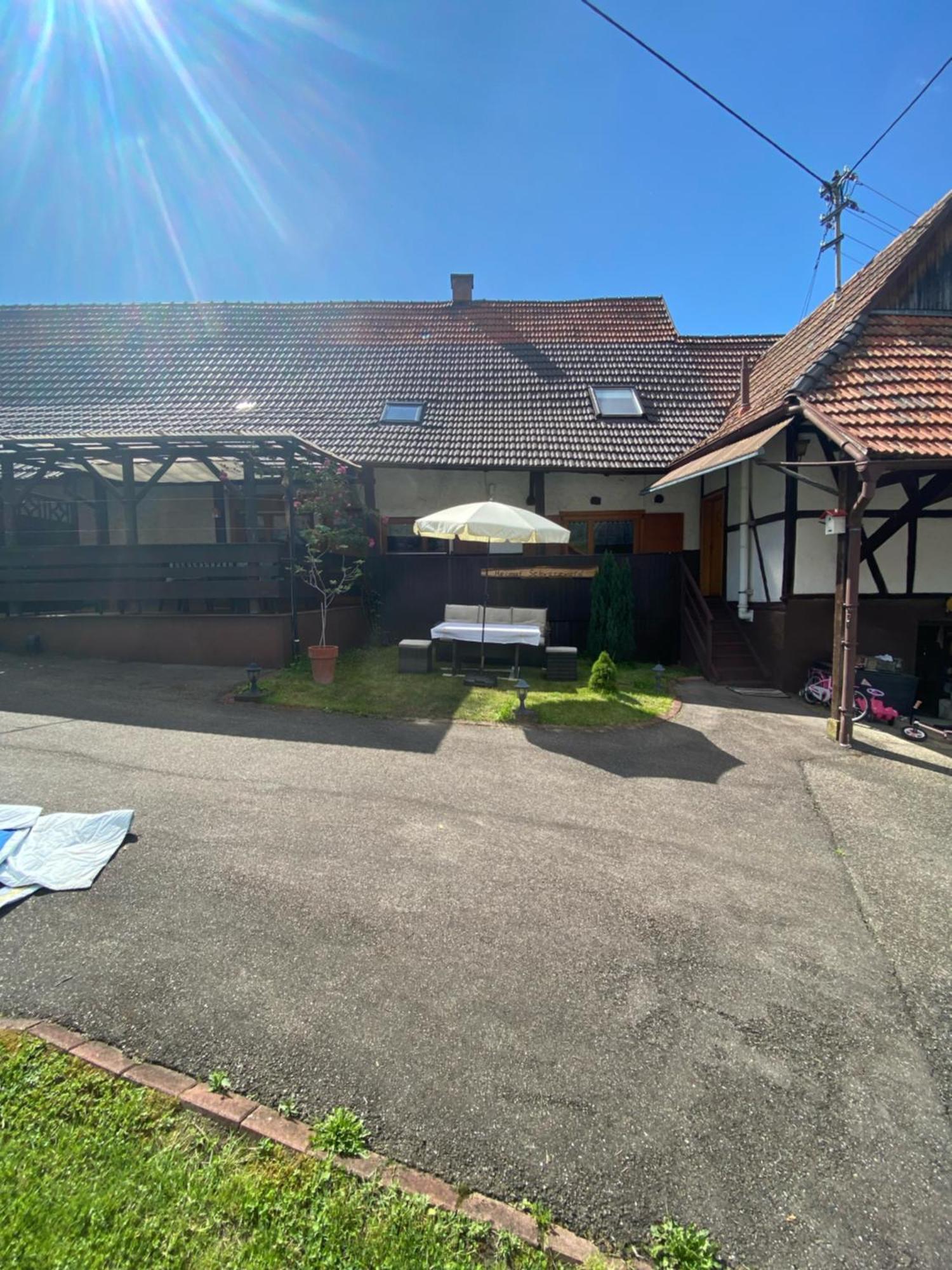 Basler Ferienwohnung Offenburg Exterior foto